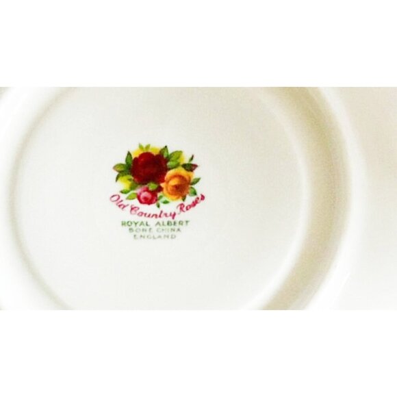 4 Royal Albert Teacup and Saucer Old Country Roses Vintage Tea Cup Set - Picture 6 of 6